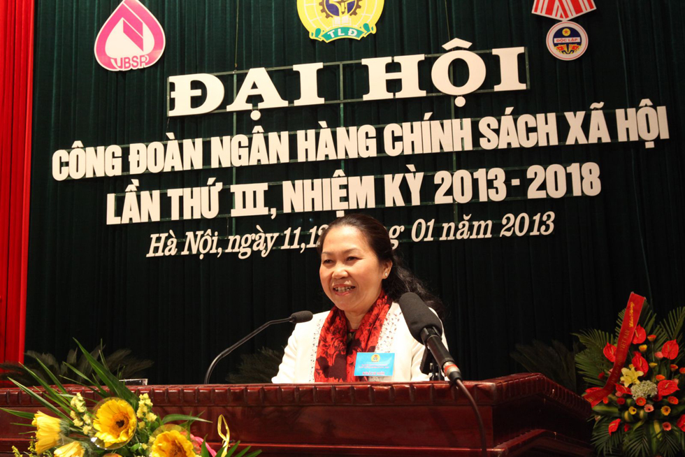 Nguyễn Thị Thu Hồng - Phó Chủ tịch Tổng LĐLĐ Việt Nam phát biểu tại Đại hội