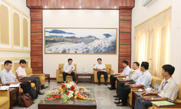 Đoàn công tác làm việc tại tỉnh Lạng Sơn