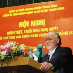 Các đại biểu đã được nghe đồng chí Phạm Xuân Thâu trình bày các nội dung quan trọng của Hội nghị lần 8 Ban Chấp hành Trung ương Đảng khóa XI
