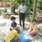 Niềm vui của người dân Tân Châu được đón nguồn nước sạch về tận nhà