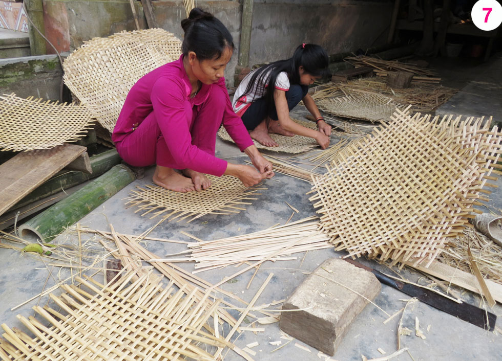 Ở thôn Chằm, xã Phương Hưng, huyện Gia Lộc có nhiều hộ cận nghèo cũng được vay vốn để phát triển, gìn giữ nghề mây tre đan