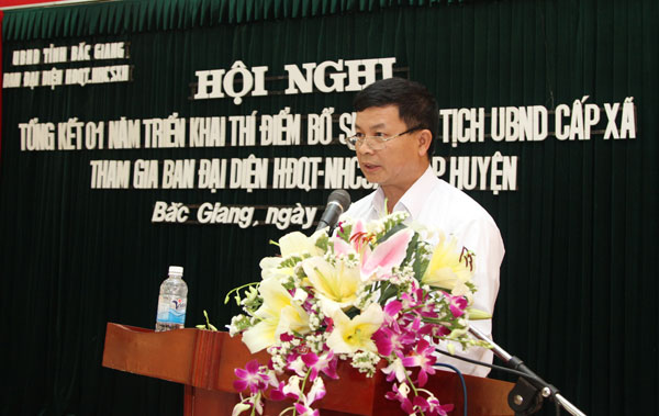 Chủ tịch Hội Cựu chiến binh xã Kiên Lao, huyện Lục Ngạn, Trần Văn Thiệu chia sẻ một số kinh nghiệm tại Hội nghị