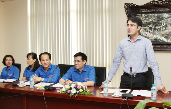 Đồng chí Nguyễn Đức Hải - Phó Tổng Giám đốc phát biểu