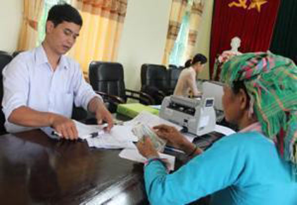 Nhiều hộ gia đình xã San Thàng được vay vốn tín dụng học sinh, sinh viên