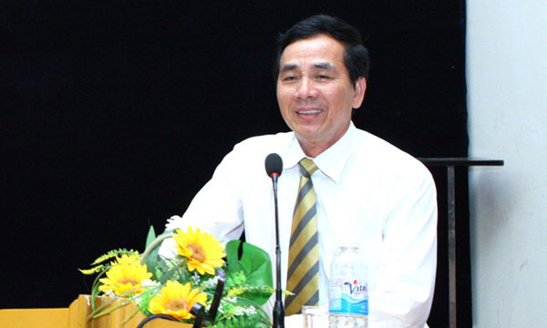Ông Trần Thanh Khê đề nghị các Ban, đơn vị trong Đảng ủy khối, đặc biệt Tập đoàn, Tổng Công ty, ngân hàng triển khai tốt chương trình hợp tác với Báo Tiền Phong