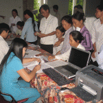 Giải ngân tín dụng HSSV tại xã Trực Tuấn, huyện Trực Ninh (Nam Định)