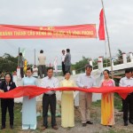 (ảnh) Công đoàn cơ sở NHCSXH tỉnh Kiên Giang tổ chức khánh thành cầu Kênh 80