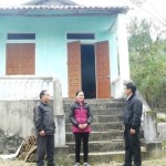Gia đình anh Nguyễn Văn Cương ở xóm Nội, xã Độc Lập được vay vốn ưu đãi làm nhà, từng bước ổn định cuộc sống