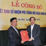 Thống đốc NHNN Nguyễn Văn Bình trao quyết định bổ nhiệm cho đồng chí Nguyễn Kim Anh