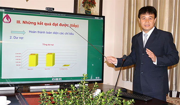 Nguyễn Quốc Tâm đang đứng lớp triển khai ứng dụng tin học