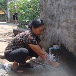Người dân xã Gia Cát, huyện Cao Lộc được sử dụng nước sạch trong sinh hoạt hàng ngày