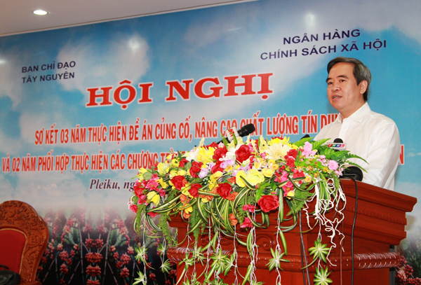 Thống đốc NHNN Nguyễn Văn Bình kiêm Chủ tịch HĐQT NHCSXH phát biểu