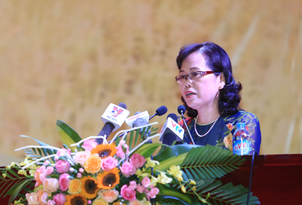 Đồng chí Lê Thu Hà - Chủ tịch Hội Phụ nữ tỉnh Lào Cai nhấn mạnh: “Từ khi được tiếp cận tín dụng chính sách năng lực trong công tác hội của chị em được nâng lên, điều kiện kinh tế được cải thiện đáng kể”