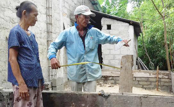 Gia đình bà Lê Thị Gái đã làm xong phần móng của ngôi nhà phòng, tránh lụt bão