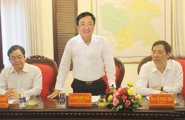 Tổng Giám đốc Dương Quyết Thắng phát biểu tại buổi làm việc với Lãnh đạo tỉnh Đắk Nông