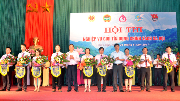 Kết thúc Hội thi tại Bắc Kạn, Hội sở tỉnh đã đạt giải Nhất; giải Nhì thuộc về đội thi huyện Chợ Mới và giải Ba thuộc về huyện Bạch Thông