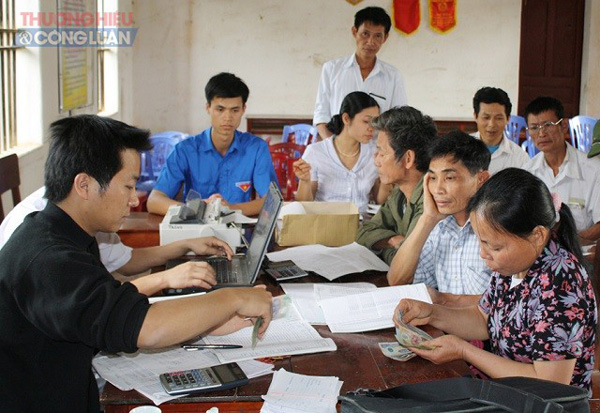 NHCSXH huyện Yên Lập giải ngân nguồn vốn tại Điểm giao dịch xã Mỹ Lương