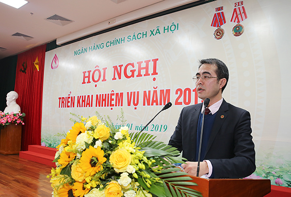 Phó Tổng Giám đốc Nguyễn Đức Hải trình bày báo cáo kết quả hoạt động năm 2018, phương hướng, nhiệm vụ năm 2019