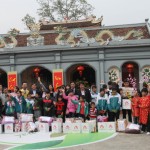 Nhiều phần quà đã được trao cho các LCL tại tỉnh Nam Định