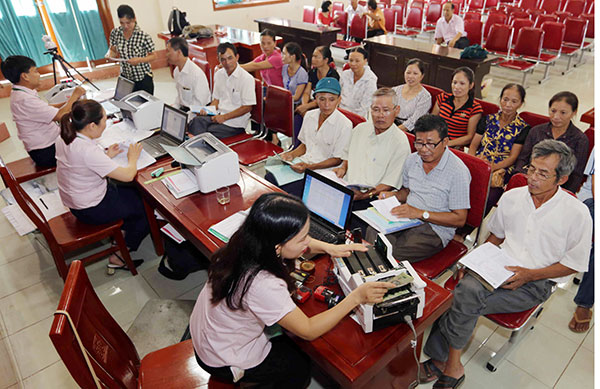 Nguồn vốn tín dụng chính sách của Chính phủ được NHCSXH tỉnh Nghệ An và huyện Nam Đàn triển khai hiệu quả xuống tận xã, giúp người dân có vốn kịp thời SXKD