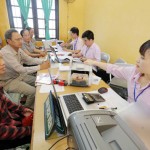 NHCSXH tỉnh Hưng Yên giải ngân vốn vay ưu tại Điểm giao dịch xã Nhuế Dương
