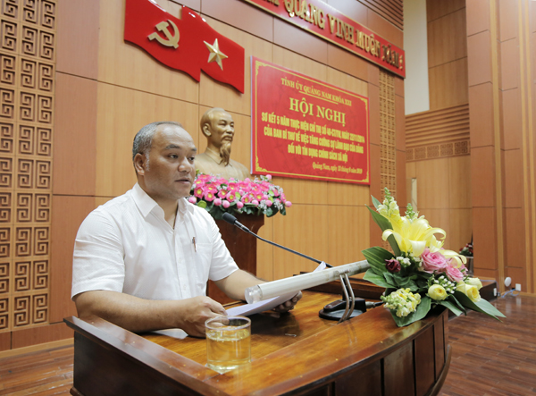Lãnh đạo Huyện ủy Đông Giang tham luận tại Hội Nghị