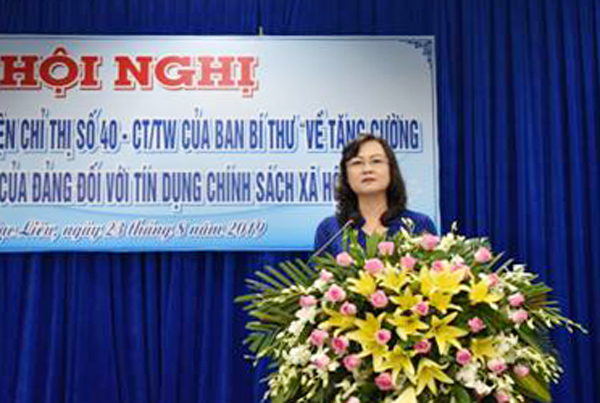 Phó Bí thư Thường trực Tỉnh ủy - Chủ tịch HĐND tỉnh Lê Thị Ái Nam kết luận Hội nghị