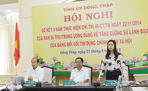 Phó Tổng Giám đốc NHCSXH Trần Lan Phương phát biểu tại Hội nghị