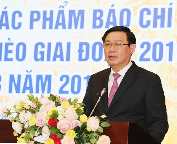 Phó Thủ tướng Chính phủ Vương Đình Huệ phát biểu tại buổi lễ