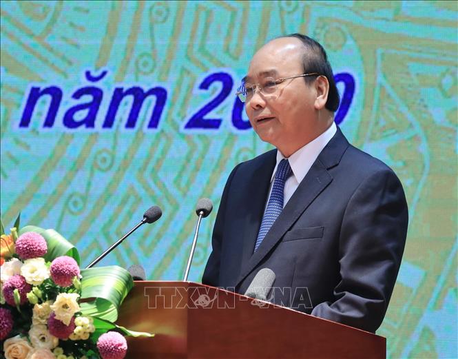 Thủ tướng Nguyễn Xuân Phúc phát biểu chỉ đạo hội nghị. 
