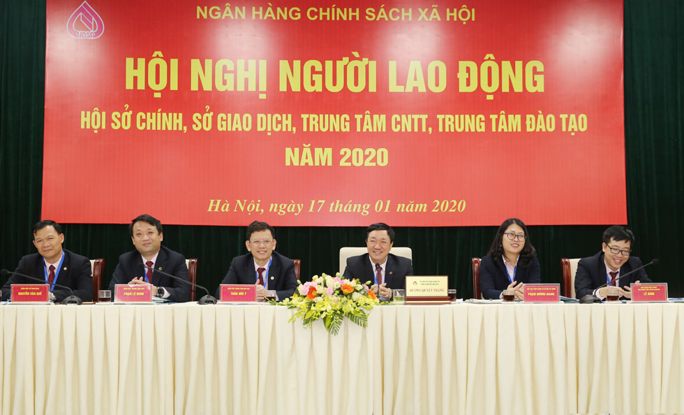 Tổng giám đốc Dương Quyết Thắng tại Hội nghị người lao động