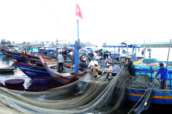 Đồng vốn ưu đãi đã tạo ra một sức mạnh mãnh liệt giúp ngư dân ven biển của Hà Tĩnh làm giàu và bảo vệ vững chắc chủ quyền thiêng liêng của Tổ quốc