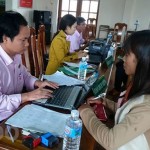 NHCSXH tỉnh Bình Định giải ngân vốn vay tại Điểm giao dịch xã