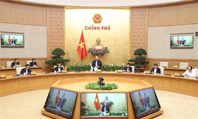 Thủ tướng Nguyễn Xuân Phúc chủ trì phiên họp Thường trực Chính phủ với Ban Chỉ đạo Quốc gia phòng, chống dịch COVID-19 ngày 16/3/2020. Ảnh: Thống Nhất/TTXVN