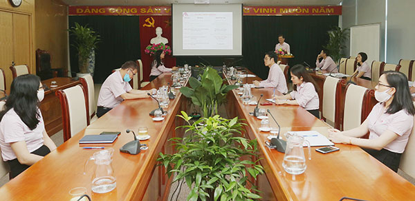 Quang cảnh Khóa đào tạo tại điểm cầu Hội sở chính NHCSXH