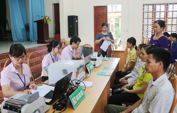 NHCSXH tỉnh Phú Thọ thực hiện giải ngân tại các Điểm giao dịch xã, phường, thị trấn, tạo điều kiện thuận lợi cho các hộ dân tiếp cận nguồn vốn tín dụng chính sách