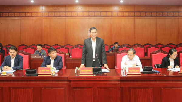 Bí thư Tỉnh ủy Sơn La Nguyễn Hữu Đông phát biểu tại hội nghị