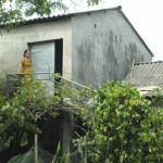 Căn nhà tránh lũ của chị Nguyễn Thị Xuân ở thôn Hưng Thịnh, xã An Hòa Thịnh, huyện Hương Sơn