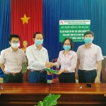 NHCSXH huyện KBang ký kết hợp đồng tín dụng hỗ trợ doanh nghiệp vay vốn phục hồi sản xuất do dịch COVID-19