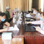 Phòng giao dịch NHCSXH TX Kinh Môn giải ngân vốn ưu đãi cho người dân trong mùa dịch COVID-19