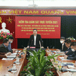 Thứ trưởng Bộ LĐTB&XH Lê Văn Thanh - Ủy viên HĐQT NHCSXH phát biểu tại buổi làm việc