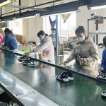 Việc vay vốn tại NHCSXH rất thuận lợi, nhanh chóng giúp Công ty TNHH Giày Hồng Phúc (phường Biên Giang, quận Hà Đông) kịp thời trả lương cho người lao động