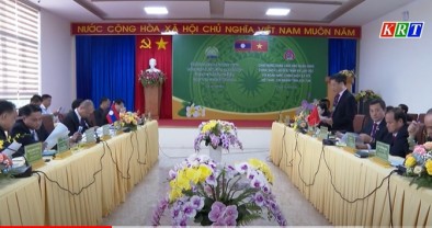 Chi nhánh NHCSXH tỉnh Kon Tum làm việc với Đoàn công tác NHCS chi nhánh tỉnh Attapue (Lào) (KRT - 8.8.2022)