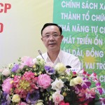 Phó Bí thư Thường trực Tỉnh ủy, Chủ tịch HĐND tỉnh Hà Giang Thào Hồng Sơn phát biểu tại Hội nghị