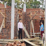 Những căn nhà đầu tiên tại huyện Nam Đông được hỗ trợ vay vốn ưu đãi đã được khởi công xây dựng