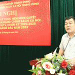Phó Bí thư Thường trực Đảng ủy Khối DNTW Nguyễn Đức Phong phát biểu chỉ đạo Hội nghị