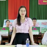 Phó Tổng Giám đốc NHCSXH Nguyễn Thị Hằng làm việc với UBND xã Canh Thuận