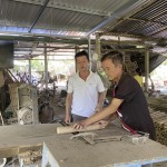 Nguồn vốn của NHCSXH giúp gia đình ông Trần Văn Hồng phát triển xưởng mây tre đan hiệu quả