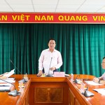 Phó Tổng Giám đốc Huỳnh Văn Thuận - Chủ tịch Hội đồng nghiệm thu NHCSXH chủ trì tại điểm cầu trực tuyến Hội sở chính