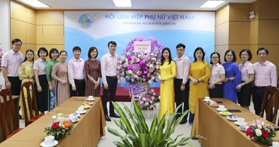 NHCSXH chúc mừng Hội LHPN Việt Nam nhân ngày 20 - 10